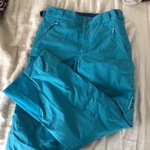 Mountain Hardware Snowpants